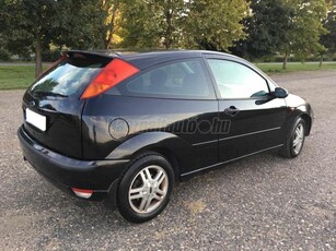 FORD FOCUS 1.6 Trend