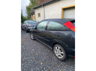 FORD FOCUS 1.6 Trend