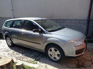 FORD FOCUS 1.6 Trend