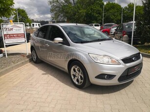 FORD FOCUS 1.6 Trend Kiváló állapot Vezetett szervizkönyv Tempomat