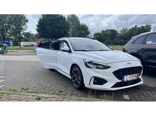 FORD FOCUS 2.0 EcoBlue SCR ST-Line (Automata)