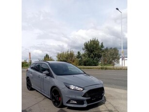 FORD FOCUS 2.0 EcoBoost ST3 S S