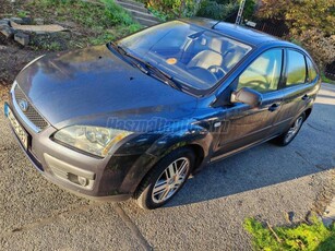 FORD FOCUS 2.0 TDCi Ghia