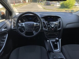 FORD FOCUS 2.0 TDCi Titanium NAVI!KAMERA!ÜLÉSF!DIGIT KLÍMA!TEMP!SZÉLV.FŰTÉS!P.ASSZISZT!PDC!V.HOROG!