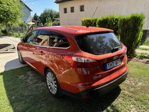 FORD FOCUS 2.0 TDCi Titanium Powershift