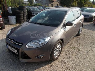 FORD FOCUS 2.0 TDCi Titanium Powershift SZERVIZKÖNYV.DIGIT KLÍMA.ÚJ VEZÉRLÉS.ÜLÉS FŰTÉS.ÖNPARKOLÓ.TOLATÓ RADAR.TEMPOMAT