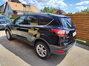 FORD KUGA 1.5 EcoBoost Titanium Technology ELSÖ TULAJDONOS. AZONNAL VIHETÖ. KEVESET FUTOTT