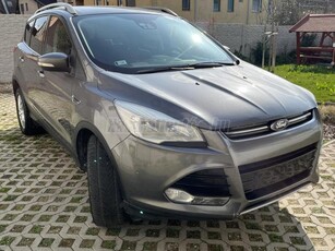 FORD KUGA 2.0 TDCi Titanium Plus Powershift 4wd tempomat automata