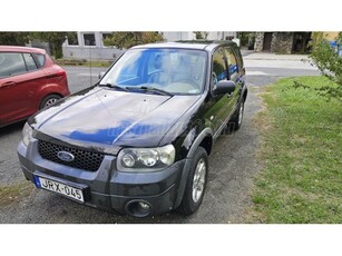 FORD MAVERICK 2.3i XLT AWD