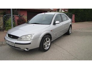 FORD MONDEO 1.8 Ghia FISS VIZSGA..BENZINES!TÉLI-NYÁRI GUMIKKAL!