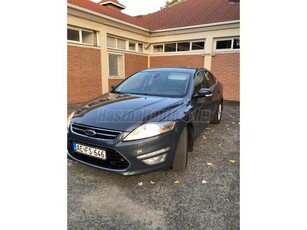 FORD MONDEO 2.0 EcoBoost Titanium