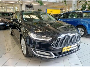 FORD MONDEO 2.0 FHEV Vignale eCVT 49e km. 1.TULAJ.LED.MEMÓRIÁS BŐR.EL.TETŐ.NAVIGÁCIÓ.HOLTTÉRFIGYELŐ.SÁVTARTÓ