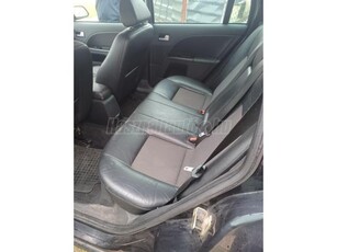 FORD MONDEO 2.0 TDCi Ghia (Automata)