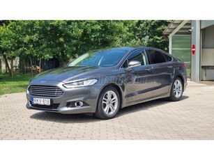 FORD MONDEO 2.0 TDCi Titanium Powershift 2. tulajdonostól! Végig vezetett szervizkönyv!