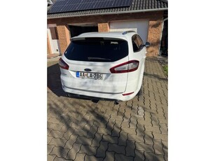 FORD MONDEO 2.2 TDCi Titanium-Luxury