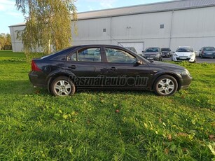 FORD MONDEO 2.5 V6 Ghia