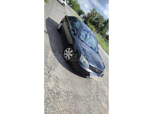 FORD MONDEO 2.5 V6 Ghia