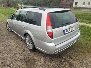 FORD MONDEO 3.0 ST 220