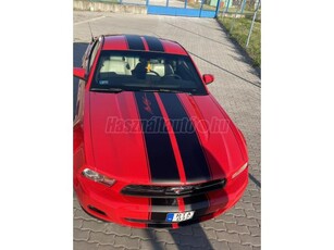 FORD MUSTANG Fastback 3.7 V6 (Automata) Cut-Out!