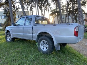 FORD RANGER 2.5 TD 4x4 King Cab