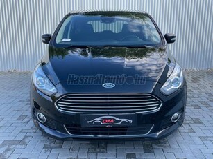 FORD S-MAX 2.0 EcoBlue Titanium (Automata) [7 személy] NAVI.CARPLAY.LED.PDC.SÁVTARTÓ.KAMERA.VIRTUAL.KEYLESS GO.7 ÜLÉS.!!GARANCIA!!