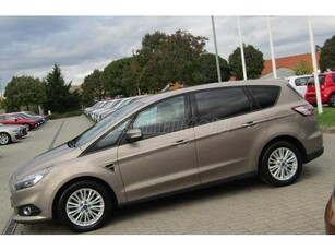 FORD S-MAX 2.0 EcoBlue Titanium (Automata) [7 személy] (Navigáció) /Magyarországi - Újszerű állapotban - Garantált - 102.880 KM!/