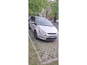 FORD S-MAX 2.0 TDCi Titanium