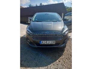 FORD S-MAX 2.0 TDCi Titanium