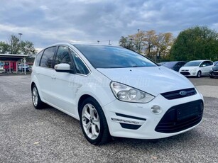 FORD S-MAX 2.0 TDCi Titanium AUTOMATA/ 1 ÉV GARANCIA A VÁLTÓRA/ MEGKÍMÉLT ÁLLAPOT/ DIGIT KLÍMA/ NAVI