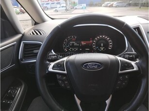 FORD S-MAX 2.0 TDCi Titanium AWD [7 személy]