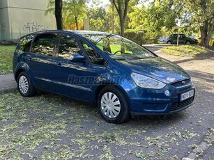 FORD S-MAX 2.0 TDCi Titanium