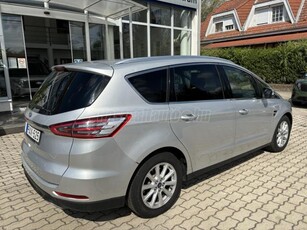 FORD S-MAX 2.0 TDCi Titanium Powershift