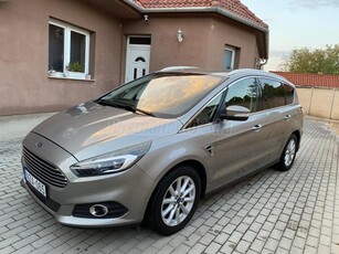 FORD S-MAX 2.0 TDCi Titanium Powershift [7 személy]