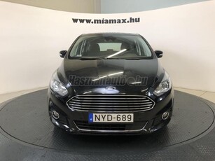 FORD S-MAX 2.0 TDCi Titanium Powershift [7 személy] Panoráma magyar. 1 tulaj. márkaszervizben szervizelt. ÁFA-s