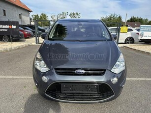 FORD S-MAX 2.0 TDCi Titanium Powershift