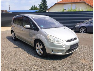 FORD S-MAX 2.0 TDCi Trend 7 Személy - friss műszaki