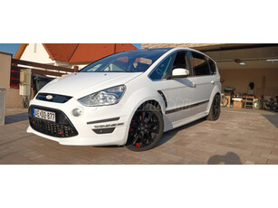 FORD S-MAX 2.2 TDCi Titanium-S