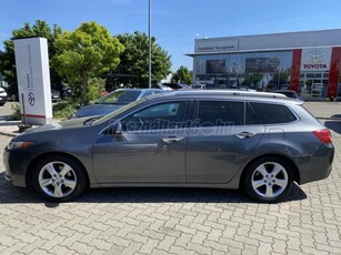 HONDA ACCORD Tourer 2.2 i-DTEC Executive 1.Tulajdonostól-Vezetett szervizkönyv-Navigáció-Téli -nyári kerék