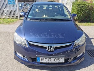 HONDA CIVIC 1.3 Hybrid (Automata) MEGKÍMÉLT.BŐR.ÜLÁSFŰTÉS.TEMPÓMAT.252.400km!