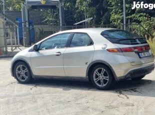 Honda Civic 1.4, 61 kW