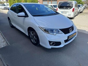 HONDA CIVIC 1.6 i-DTEC Elegance EURO6 SZ.KÖNYV 2X DIGIT KLÍMA TOLATÓKAMERA TEMPOMAT ÜLÉSFŰTÉS ESP 136E KM