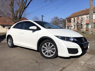 HONDA CIVIC 1.6 i-DTEC Lifestlye ADAS EURO6 DIGIT KLÍMÁS.ABS.TEMPOMAT.ÜLÉS-FŰTÉS.ADAS-RENDSZER.JÓ ÁLLAPOTBAN !!