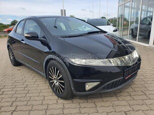 HONDA CIVIC 1.8 Comfort DIGITKLÍMA.TEMPOMAT.RADAR