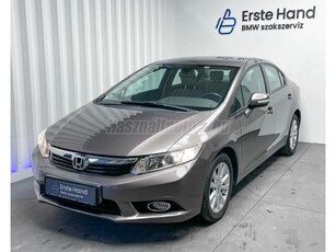 HONDA CIVIC 1.8 Elegance 'DIGITKLÍMA - ESŐSZENZOR - 1GAZDÁS'