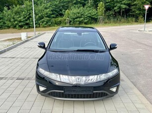 HONDA CIVIC 1.8 Executive