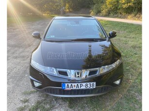 HONDA CIVIC 1.8 Executive