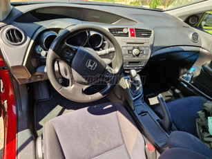 HONDA CIVIC 1.8 Sport