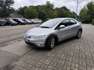 HONDA CIVIC 1.8 Sport