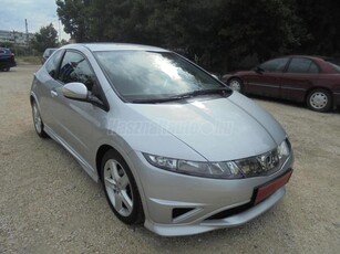 HONDA CIVIC 1.8 Type-S T RADAR M KORMÁNY SZ KŐNYV AL FELNI 6 SEBESSÉG