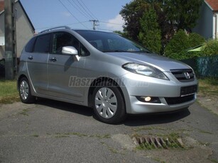 HONDA FR-V 1.8 Executive DIGIT KLÍMÁS.ABS.JÓ ÁLLAPOTBAN!!